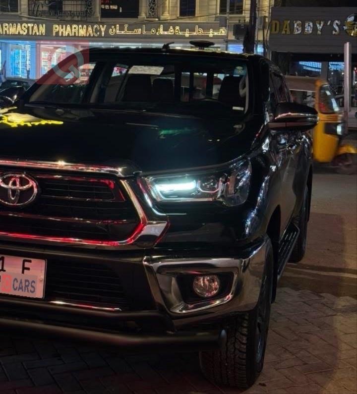 تويوتا هايلوكس